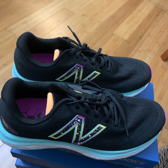 New Balance fresh foam 360  EUC - Picture 1 of 9